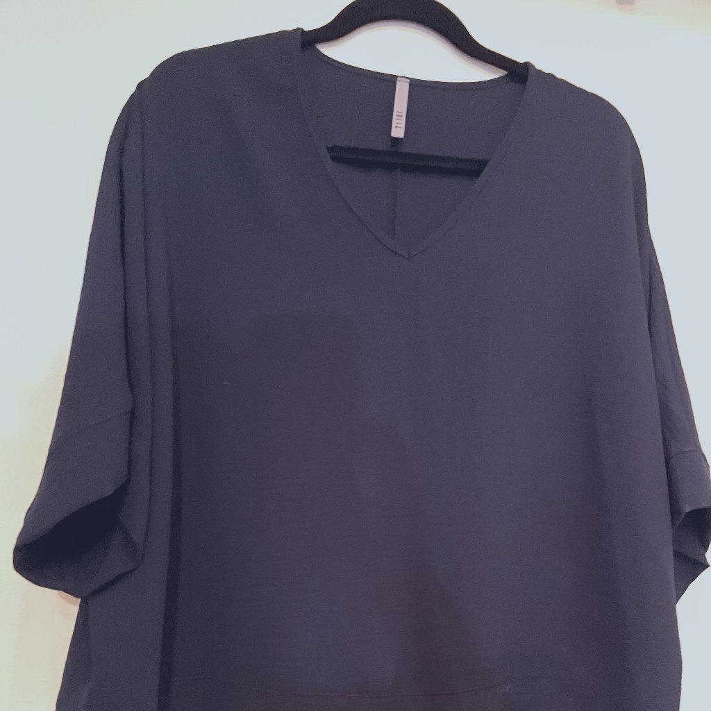 Jolie Oversize Blue Short-Sleeved Blouse (Size Large Nwt) — image 6 of 8